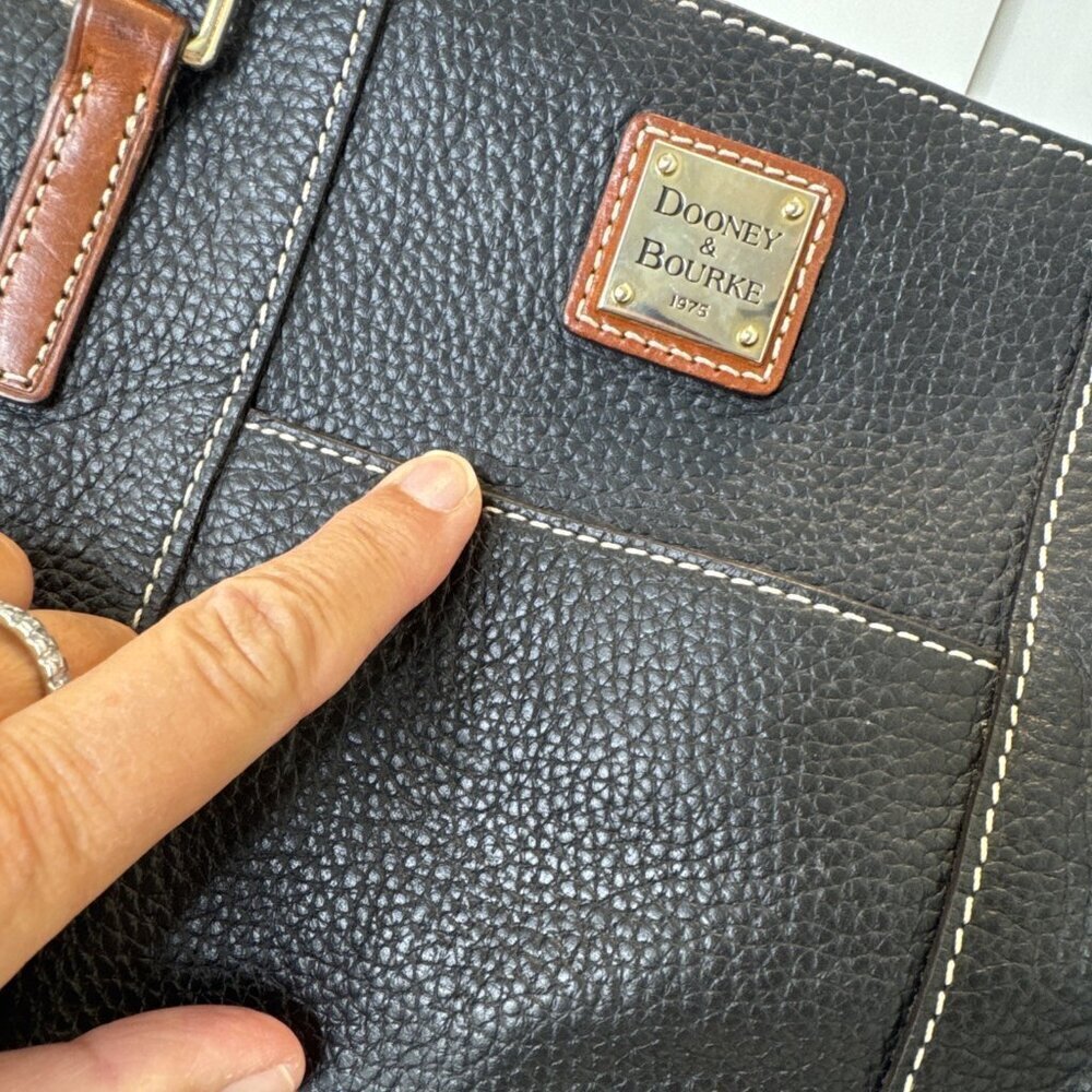 Dooney & Bourke Lexington Black Pebbled Leather Double Handle Zipper Tote Bag - Picture 3 of 13